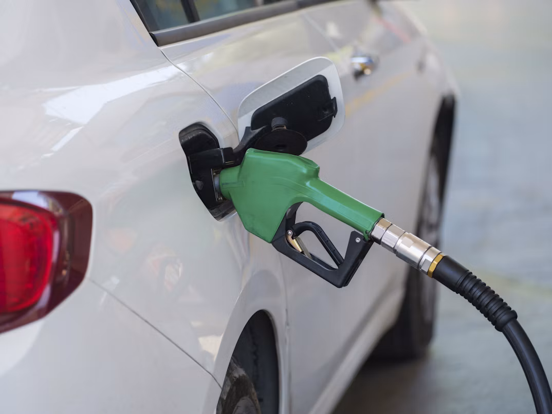 Gasolio, lo sconto di 17 centesimi vale altri dieci giorni: poi cambia tutto